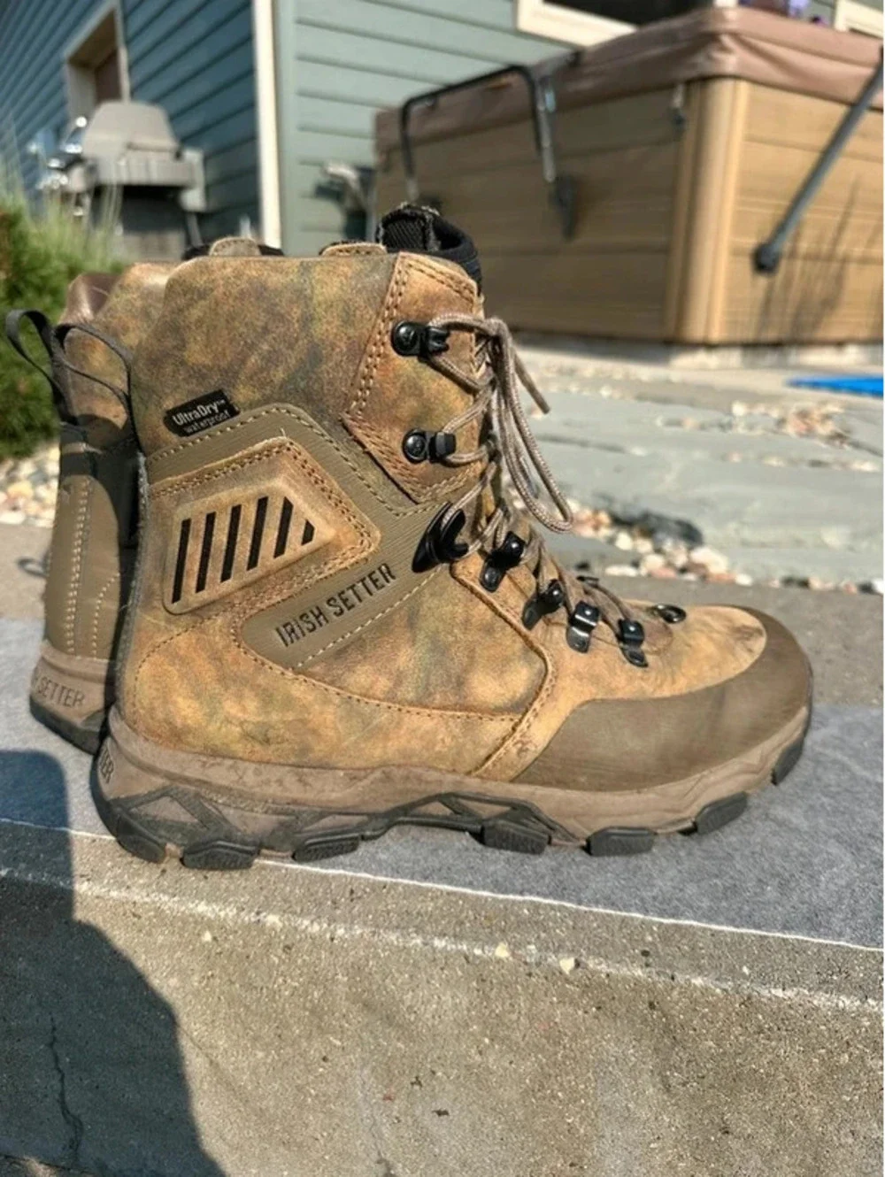 Irish Setter 2704 Waterproof Hunting/Work Boots Men’s Size 9.5 Brown TempSens